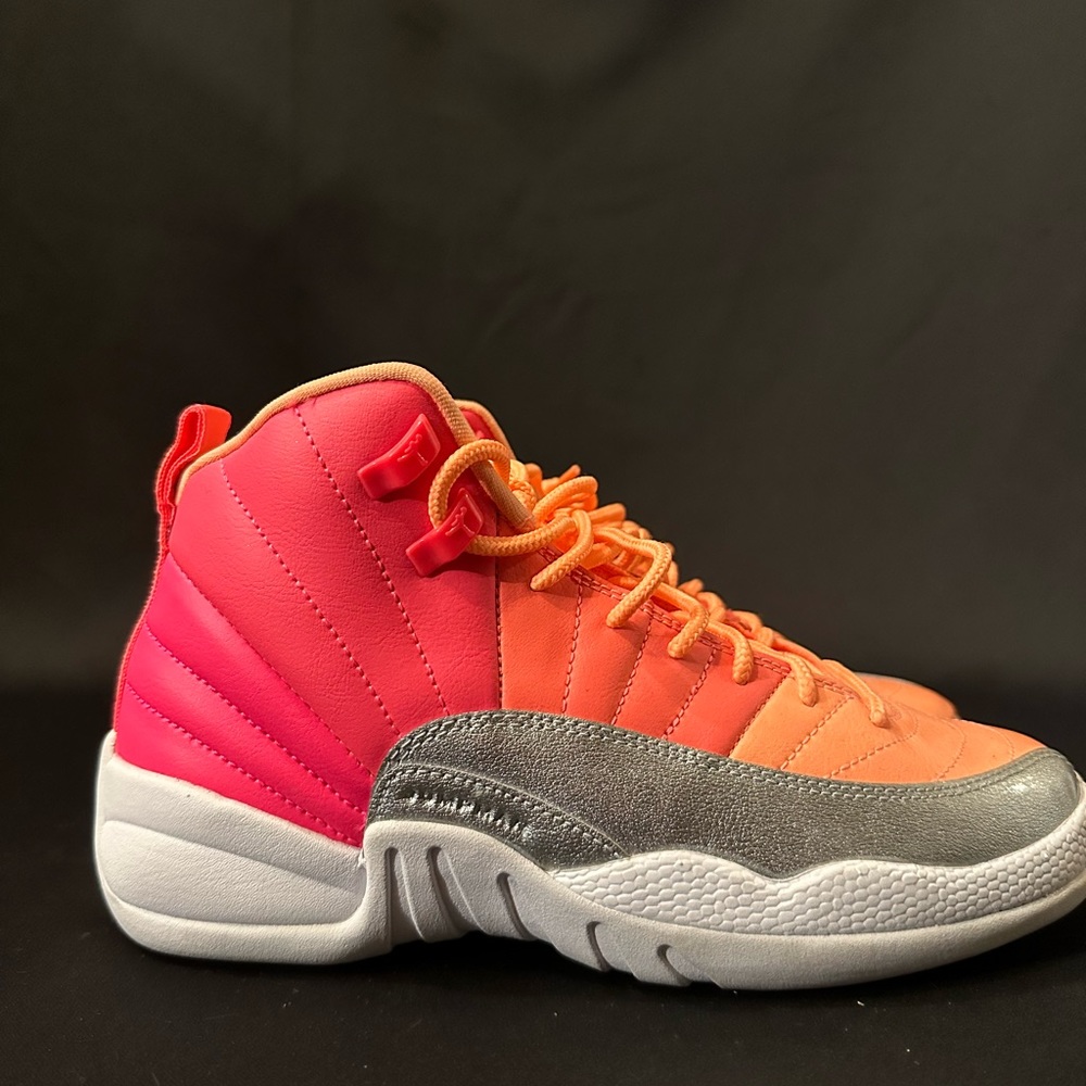 Nike shoes no box
